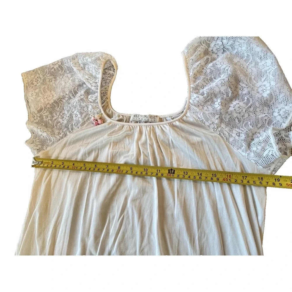 Vintage Val Mode Ivory Full-length Nightgown Lingerie with Puffy Lace Sleeves